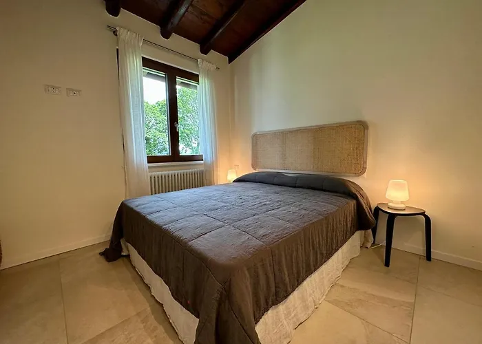 Le Terrazze: Tra Laghi E Monti Galbiate