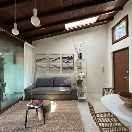 Le Terrazze: Tra Laghi E Monti Galbiate