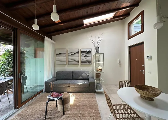 Le Terrazze: Tra Laghi E Monti Galbiate