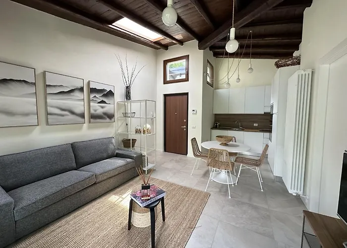 Le Terrazze: Tra Laghi E Monti Tatil Evi